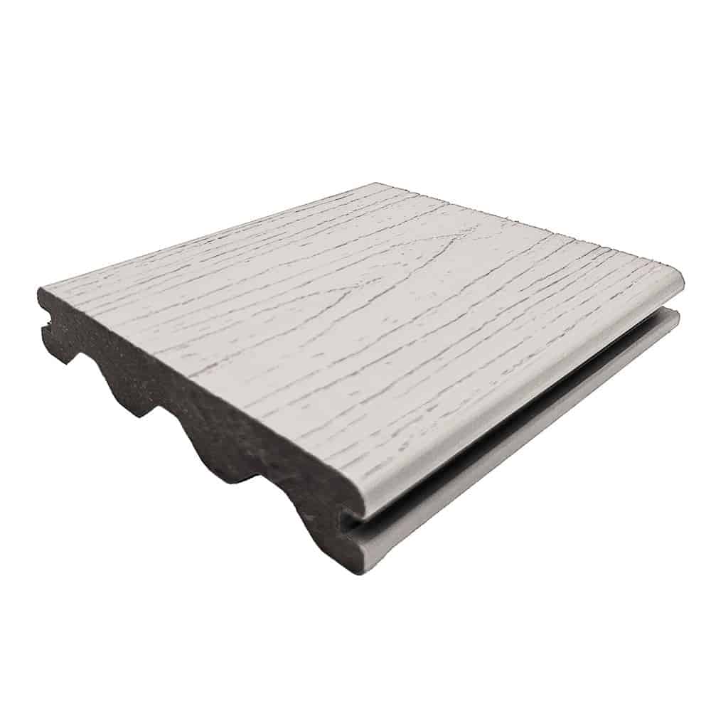 White Oak Advantage Composite Deck Board | FiberWood White Oak Advantage decking board with natural light tone and realistic woodgrain finish